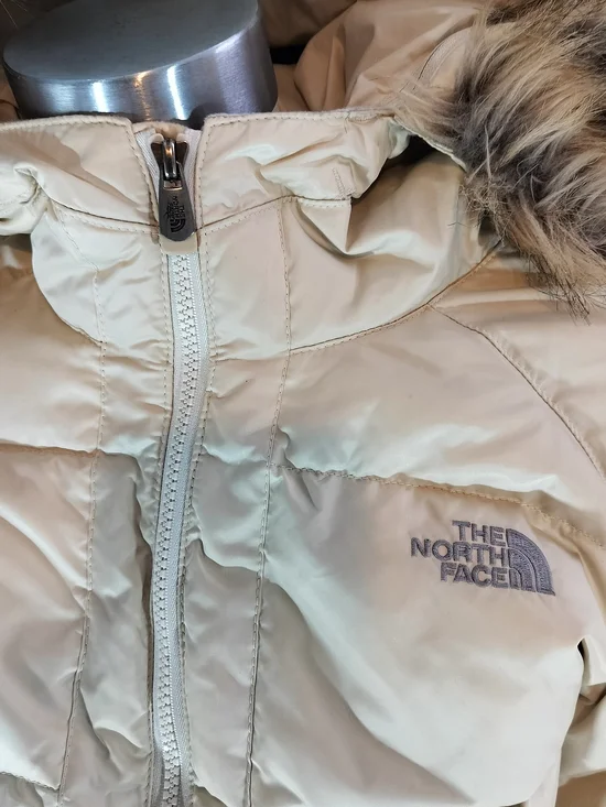 The North Face Women's Beige Puffer Jacket with Faux Fur Hood - Picture 2 of 9